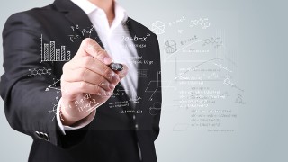 平均辅导教龄20年MBA/MPAcc名师组团诚荐免费“万人模考”